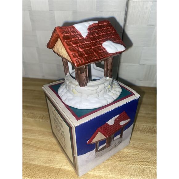 Christmas Valley Porcelain Wishing Well Hand Painted 3” X 3” Boxed - Picture 6 of 8